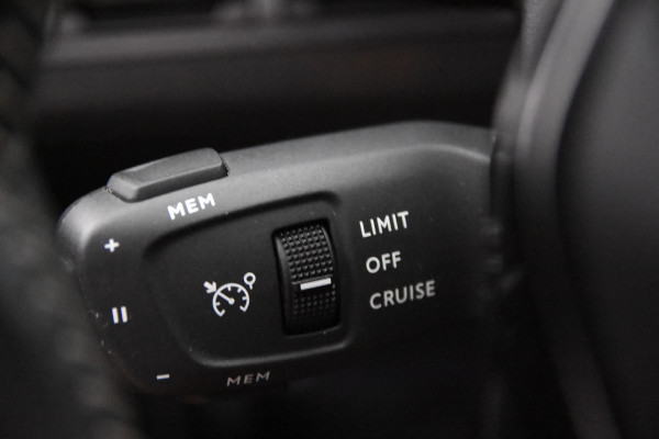 Peugeot 3008 Active 130 *1ste Eigenaar*Navigatie*Camera*Carplay*