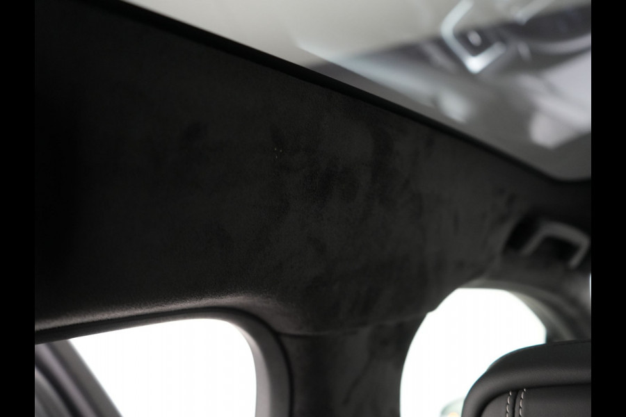 Jaguar I-PACE EV400 R-Dynamic 90kWh HSE FACELIFT MODEL INCL BTW | Luchtvering | Panodak | Adaptive Cruise | Lederen Schaalstoelen Memory & Ventilatie | Alcantara Hemel |  22"L.M | Head Up | Meridian Sound | Keyless | Apple Carplay |