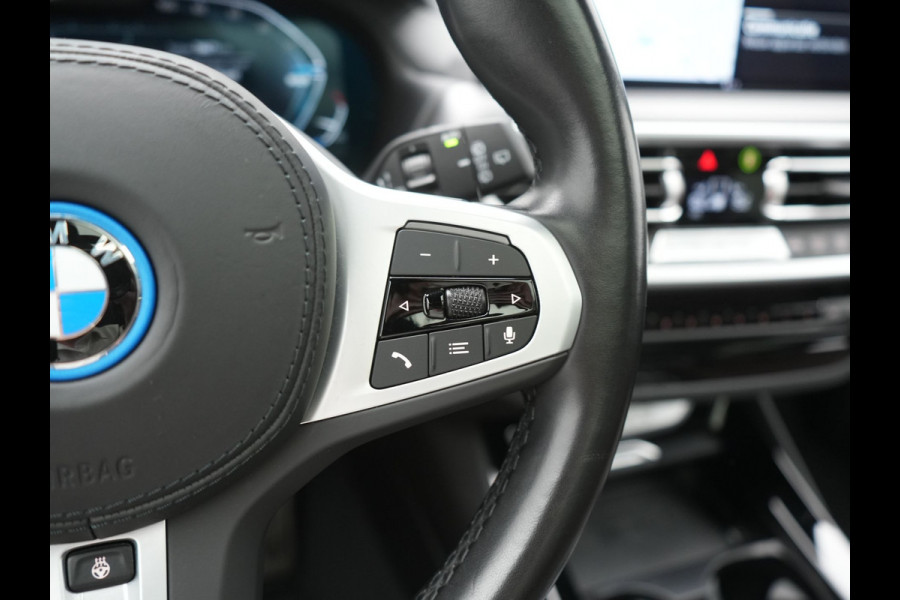 BMW iX3 M Sport High Executive 80 kWh 286pk Dealer O.H | Trekhaak Af Fabriek | Panodak | Laser LED | Head Up | Adaptive Cruise | 360 Camera | Lederen Sportstoelen Memory & Verwarmd | Harman / Kardon | Pilot Assist | Keyless | Blis | Apple Carplay | Navigatie | Virtual | DAB |