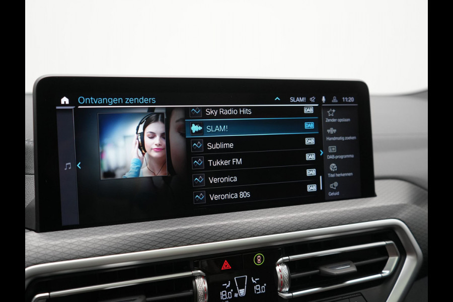 BMW iX3 M Sport High Executive 80 kWh 286pk Dealer O.H | Trekhaak Af Fabriek | Panodak | Laser LED | Head Up | Adaptive Cruise | 360 Camera | Lederen Sportstoelen Memory & Verwarmd | Harman / Kardon | Pilot Assist | Keyless | Blis | Apple Carplay | Navigatie | Virtual | DAB |