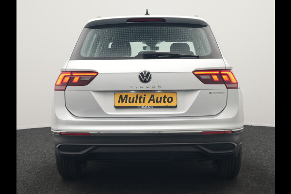 Volkswagen Tiguan 1.4 TSI eHybrid Life PHEV 245pk | Trekhaak Af Fabriek | Adaptive Cruise | Stoelen & Stuur Verwarmd | Navigatie | Virtual Cockpit | DAB | Plug In Hybrid |