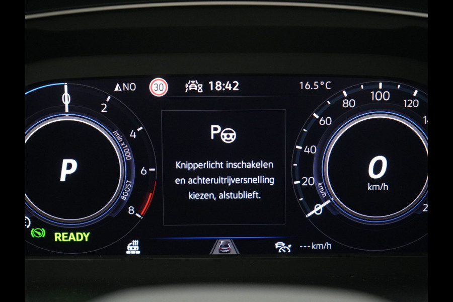 Volkswagen Tiguan 1.4 TSI eHybrid Life PHEV 245pk | Trekhaak Af Fabriek | Adaptive Cruise | Stoelen & Stuur Verwarmd | Navigatie | Virtual Cockpit | DAB | Plug In Hybrid |