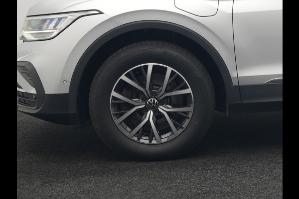 Volkswagen Tiguan 1.4 TSI eHybrid Life PHEV 245pk | Trekhaak Af Fabriek | Adaptive Cruise | Stoelen & Stuur Verwarmd | Navigatie | Virtual Cockpit | DAB | Plug In Hybrid |