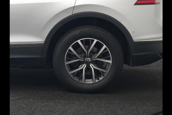 Volkswagen Tiguan 1.4 TSI eHybrid Life PHEV 245pk | Trekhaak Af Fabriek | Adaptive Cruise | Stoelen & Stuur Verwarmd | Navigatie | Virtual Cockpit | DAB | Plug In Hybrid |