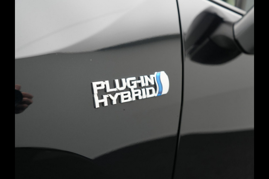 Suzuki Across 2.5 Style PHEV 306pk Dealer O.H | Trekhaak Afn. | Adaptive Cruise | Camera | Apple Carplay | Sportstoelen & Stuur Verwarmd | Keyless | Blis | DAB | 19"L.M | Plug In Hybrid |