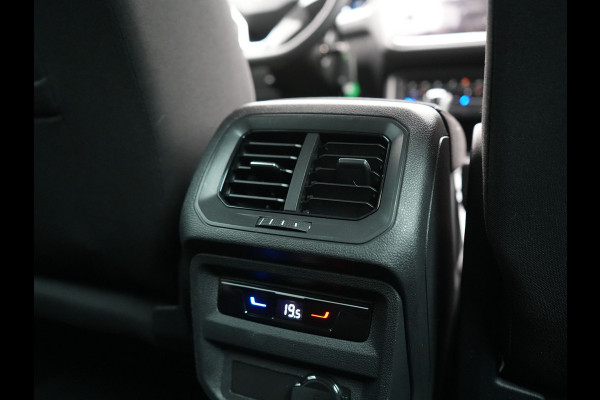 Volkswagen Tiguan 1.4 TSI eHybrid Active PHEV 245pk Dealer O.H. | Trekhaak Af Fabriek | Adaptive Cruise | Camera | LED verlichting | Stoelen & Stuur Verwarmd | Apple Carplay | Navigatie | Virtual Cockpit | DAB | Plug In Hybrid |