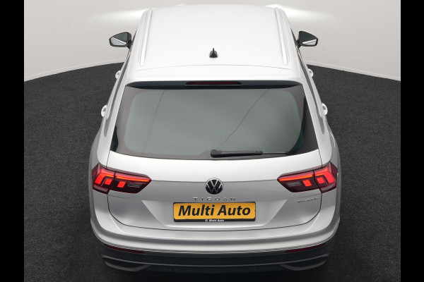 Volkswagen Tiguan 1.4 TSI eHybrid Active PHEV 245pk Dealer O.H. | Trekhaak Af Fabriek | Adaptive Cruise | Camera | LED verlichting | Stoelen & Stuur Verwarmd | Apple Carplay | Navigatie | Virtual Cockpit | DAB | Plug In Hybrid |