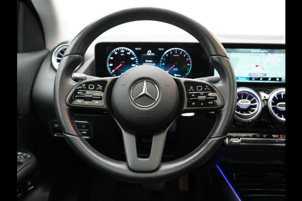 Mercedes-Benz GLA 250 e Style PHEV 218pk Dealer O.H. | Panodak | Adaptive Cruise | 360 Camera | Sportstoelen Memory & Verwarmd | Sfeerverlichting | Blis | Keyless | Apple Carplay | Navigatie | DAB | Plug In Hybrid |