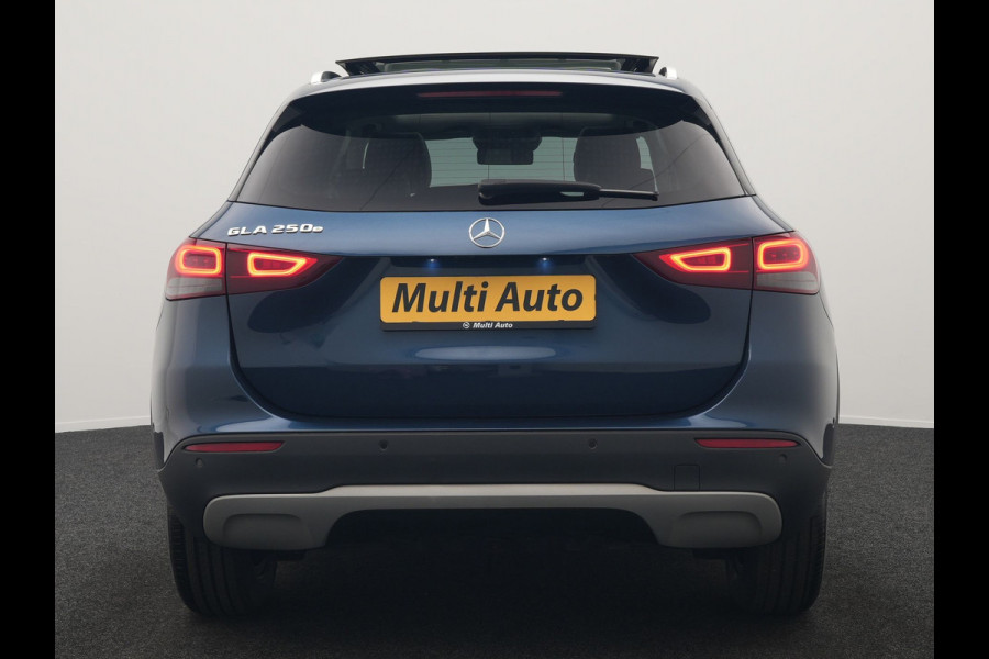 Mercedes-Benz GLA 250 e Style PHEV 218pk Dealer O.H. | Panodak | Adaptive Cruise | 360 Camera | Sportstoelen Memory & Verwarmd | Sfeerverlichting | Blis | Keyless | Apple Carplay | Navigatie | DAB | Plug In Hybrid |