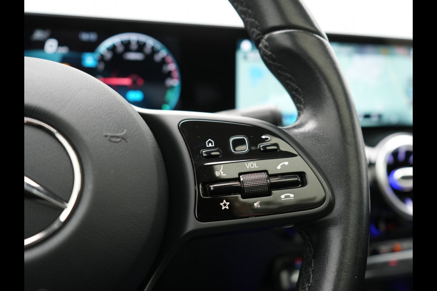Mercedes-Benz GLA 250 e Style PHEV 218pk Dealer O.H. | Panodak | Adaptive Cruise | 360 Camera | Sportstoelen Memory & Verwarmd | Sfeerverlichting | Blis | Keyless | Apple Carplay | Navigatie | DAB | Plug In Hybrid |