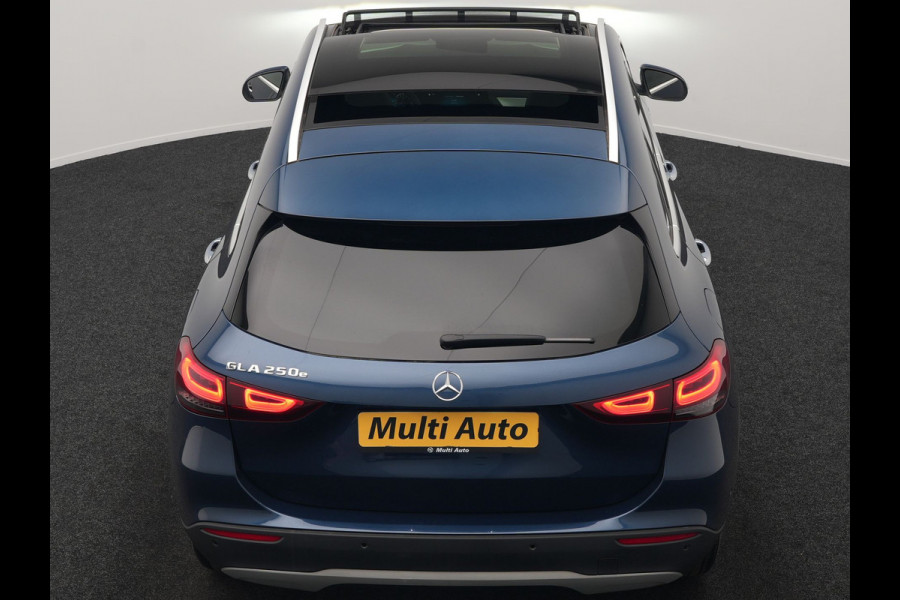 Mercedes-Benz GLA 250 e Style PHEV 218pk Dealer O.H. | Panodak | Adaptive Cruise | 360 Camera | Sportstoelen Memory & Verwarmd | Sfeerverlichting | Blis | Keyless | Apple Carplay | Navigatie | DAB | Plug In Hybrid |