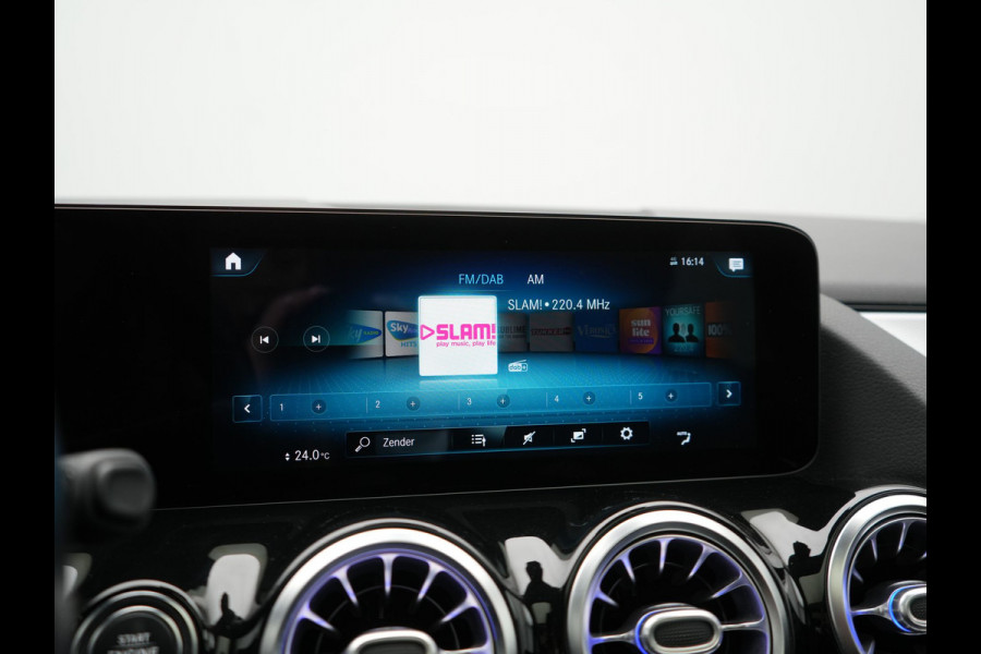Mercedes-Benz GLA 250 e Style PHEV 218pk Dealer O.H. | Panodak | Adaptive Cruise | 360 Camera | Sportstoelen Memory & Verwarmd | Sfeerverlichting | Blis | Keyless | Apple Carplay | Navigatie | DAB | Plug In Hybrid |