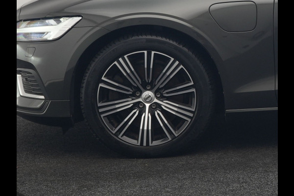 Volvo V60 T6 Recharge AWD Inscription PHEV 340pk | Panodak | Adaptive Cruise | Elektrische achterklep | Camera | Stoelen & Stuur Verwarmd | Keyless | Blis | Apple Carplay | Navigatie | DAB | Virtual | 18"L.M | Plug In Hybrid |