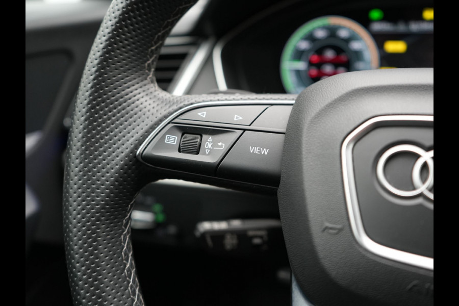 Audi Q5 50 TFSI e S Line FACELIFT PHEV 300pk Dealer O.H. | Luchtvering | Adaptive Cruise | Matrix Led | 360 Camera | Sportstoelen Verwarmd | Sfeerverlichting | Blis | Park Assist | Navigatie | DAB | Standkachel | Plug In Hybrid |