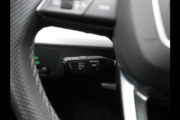 Audi Q5 50 TFSI e S Line FACELIFT PHEV 300pk Dealer O.H. | Luchtvering | Adaptive Cruise | Matrix Led | 360 Camera | Sportstoelen Verwarmd | Sfeerverlichting | Blis | Park Assist | Navigatie | DAB | Standkachel | Plug In Hybrid |