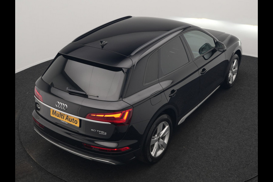 Audi Q5 50 TFSI e S Line FACELIFT PHEV 300pk Dealer O.H. | Luchtvering | Adaptive Cruise | Matrix Led | 360 Camera | Sportstoelen Verwarmd | Sfeerverlichting | Blis | Park Assist | Navigatie | DAB | Standkachel | Plug In Hybrid |