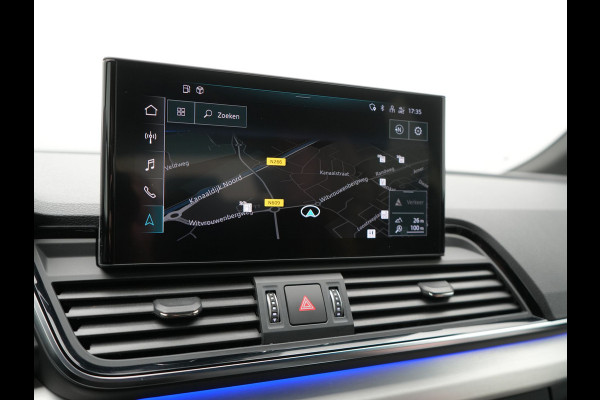 Audi Q5 50 TFSI e S Line FACELIFT PHEV 300pk Dealer O.H. | Luchtvering | Adaptive Cruise | Matrix Led | 360 Camera | Sportstoelen Verwarmd | Sfeerverlichting | Blis | Park Assist | Navigatie | DAB | Standkachel | Plug In Hybrid |