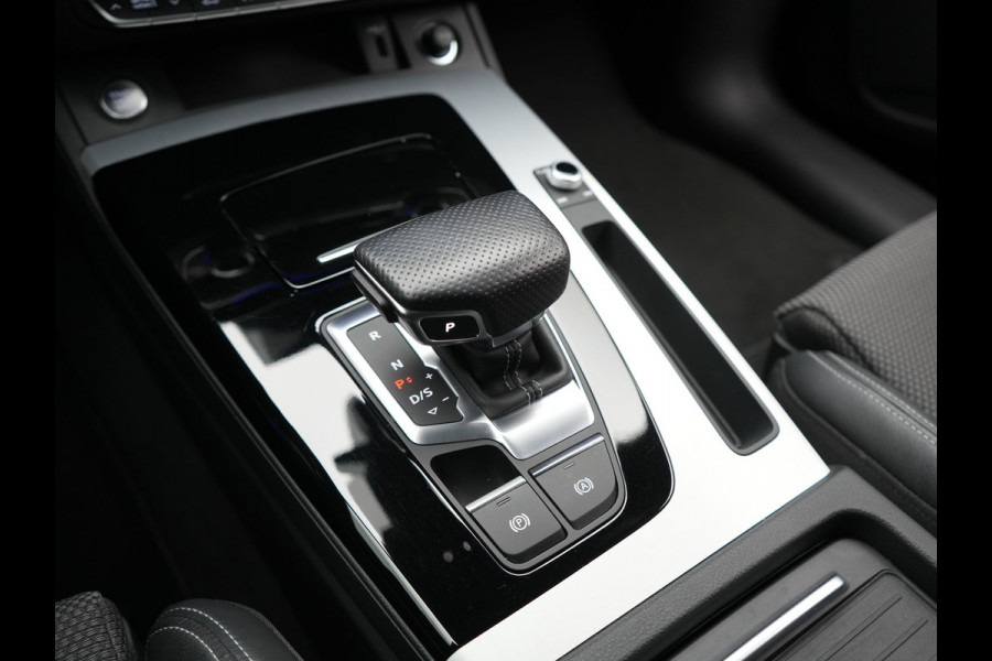 Audi Q5 50 TFSI e S Line FACELIFT PHEV 300pk Dealer O.H. | Luchtvering | Adaptive Cruise | Matrix Led | 360 Camera | Sportstoelen Verwarmd | Sfeerverlichting | Blis | Park Assist | Navigatie | DAB | Standkachel | Plug In Hybrid |