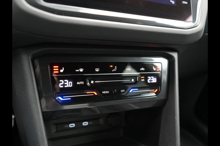 Volkswagen Tiguan 1.4 TSI eHybrid R-Line PHEV 245pk Dealer O.H | Trekhaak Af Fabriek | Adaptive Cruise | IQ Light | Adaptive Onderstel | Camera | Alcantara Sportstoelen & Stuur Verwarmd | Blis | Keyless | Sfeerverlichting | Virtual | Navigatie | DAB | 20"L.M | Plug In Hybrid |
