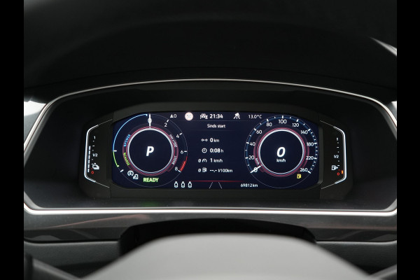 Volkswagen Tiguan 1.4 TSI eHybrid R-Line PHEV 245pk Dealer O.H | Trekhaak Af Fabriek | Adaptive Cruise | IQ Light | Adaptive Onderstel | Camera | Alcantara Sportstoelen & Stuur Verwarmd | Blis | Keyless | Sfeerverlichting | Virtual | Navigatie | DAB | 20"L.M | Plug In Hybrid |