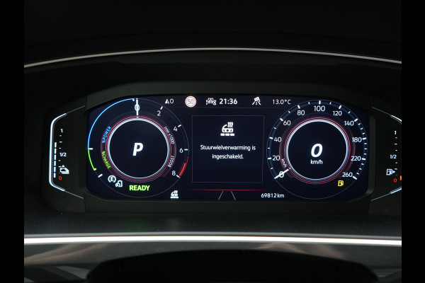 Volkswagen Tiguan 1.4 TSI eHybrid R-Line PHEV 245pk Dealer O.H | Trekhaak Af Fabriek | Adaptive Cruise | IQ Light | Adaptive Onderstel | Camera | Alcantara Sportstoelen & Stuur Verwarmd | Blis | Keyless | Sfeerverlichting | Virtual | Navigatie | DAB | 20"L.M | Plug In Hybrid |