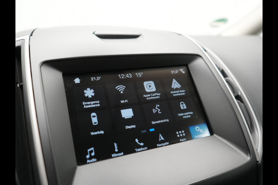 Ford Galaxy 2.0 Titanium Automaat 7 Persoons 241pk | Camera | Apple Carplay | Voorstoelen Verwarmd | Cruise Control | LED Koplampen | Navigatie |