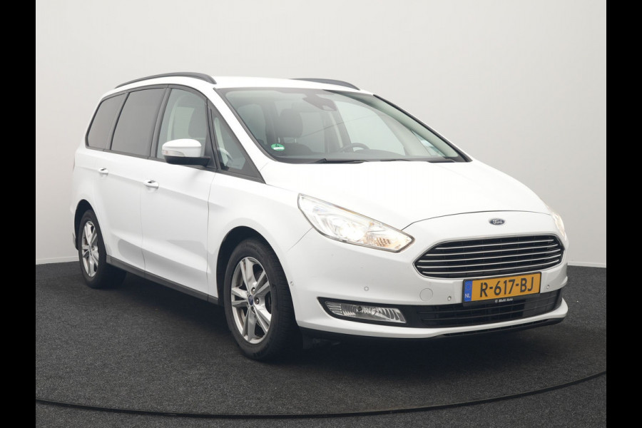 Ford Galaxy 2.0 Titanium Automaat 7 Persoons 241pk | Camera | Apple Carplay | Voorstoelen Verwarmd | Cruise Control | LED Koplampen | Navigatie |