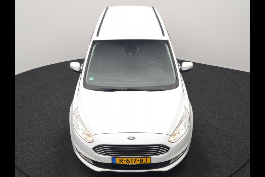 Ford Galaxy 2.0 Titanium Automaat 7 Persoons 241pk | Camera | Apple Carplay | Voorstoelen Verwarmd | Cruise Control | LED Koplampen | Navigatie |