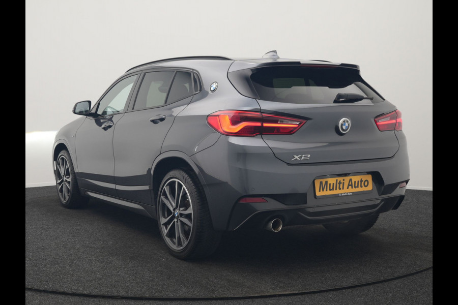 BMW X2 sDrive18i M Sport 140pk Dealer O.H. | Camera | Lederen Sportstoelen Verwarmd | Led Koplampen | Sfeerverlichting | Standkachel | Navigatie | DAB | 19''L.M. |