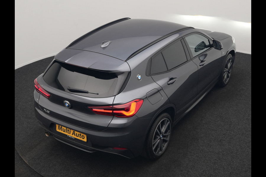 BMW X2 sDrive18i M Sport 140pk Dealer O.H. | Camera | Lederen Sportstoelen Verwarmd | Led Koplampen | Sfeerverlichting | Standkachel | Navigatie | DAB | 19''L.M. |
