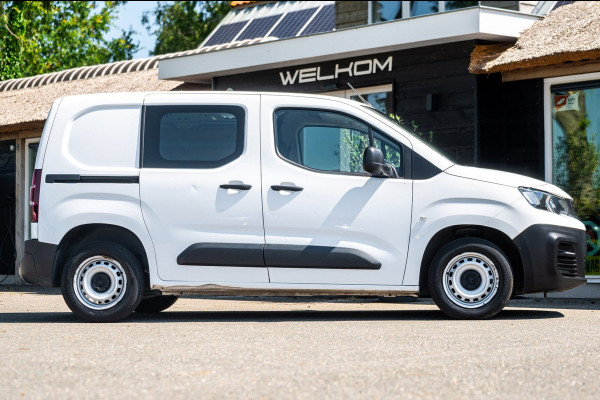 Peugeot Partner 1.2 PureTech Premium Airco I Cruise I Parkeersensoren I Bluetooth I Navigatie I NAP I Benzine