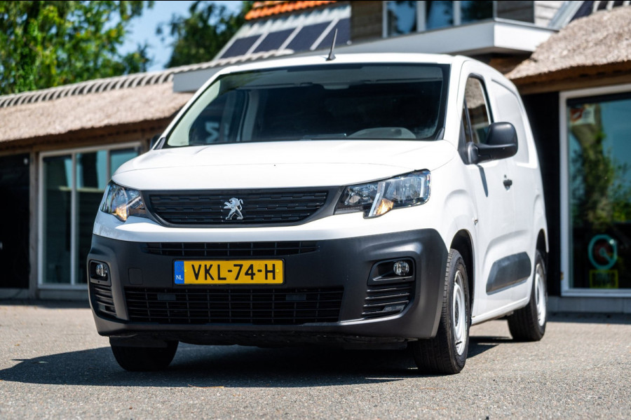 Peugeot Partner 1.2 PureTech Premium Airco I Cruise I Parkeersensoren I Bluetooth I Navigatie I NAP I Benzine
