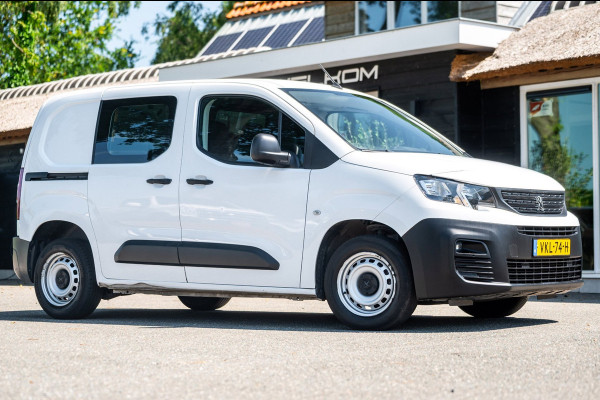 Peugeot Partner 1.2 PureTech Premium Airco I Cruise I Parkeersensoren I Bluetooth I Navigatie I NAP I Benzine