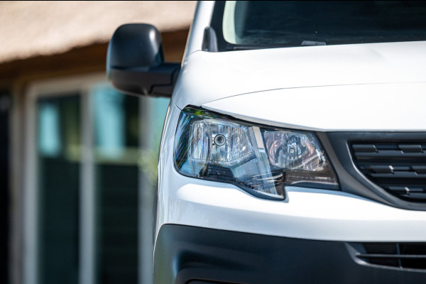 Peugeot Partner 1.2 PureTech Premium Airco I Cruise I Parkeersensoren I Bluetooth I Navigatie I NAP I Benzine