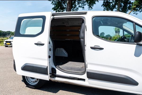 Peugeot Partner 1.2 PureTech Premium Airco I Cruise I Parkeersensoren I Bluetooth I Navigatie I NAP I Benzine