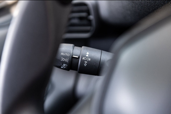 Peugeot Partner 1.2 PureTech Premium Airco I Cruise I Parkeersensoren I Bluetooth I Navigatie I NAP I Benzine