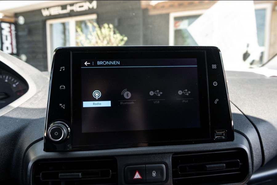 Peugeot Partner 1.2 PureTech Premium Airco I Cruise I Parkeersensoren I Bluetooth I Navigatie I NAP I Benzine