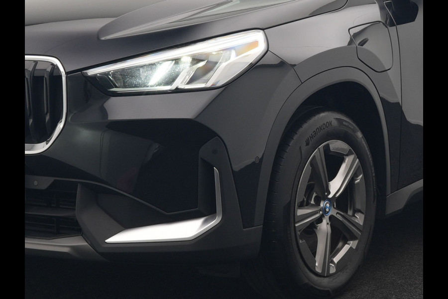 BMW X1 xDrive25e PHEV 245pk Dealer O.H. | Camera | Widescreen Navi | Apple Carplay | Park Assist | LED Koplampen | Cruise Control | Navigatie | DAB | Shadow Line | Plug In Hybrid |