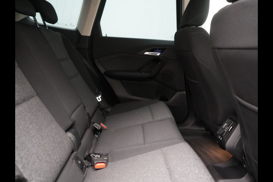 BMW X1 xDrive25e PHEV 245pk Dealer O.H. | Camera | Widescreen Navi | Apple Carplay | Park Assist | LED Koplampen | Cruise Control | Navigatie | DAB | Shadow Line | Plug In Hybrid |