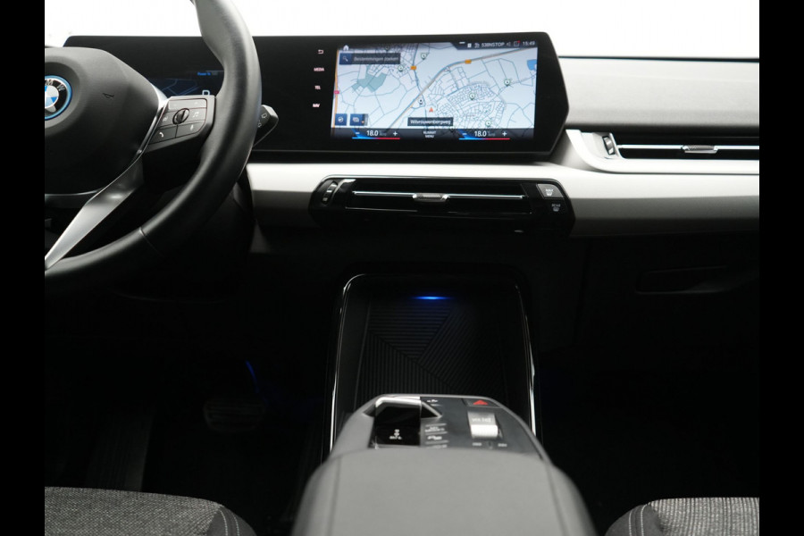 BMW X1 xDrive25e PHEV 245pk Dealer O.H. | Camera | Widescreen Navi | Apple Carplay | Park Assist | LED Koplampen | Cruise Control | Navigatie | DAB | Shadow Line | Plug In Hybrid |