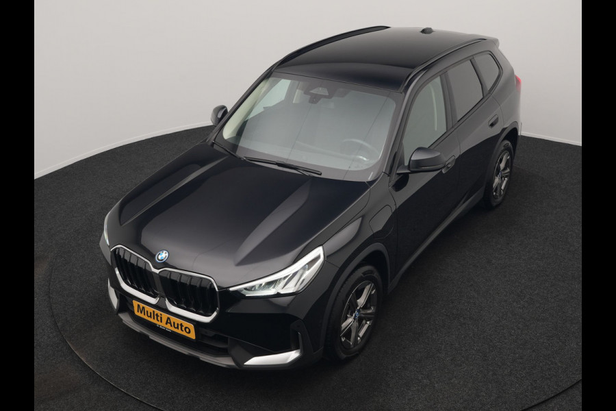 BMW X1 xDrive25e PHEV 245pk Dealer O.H. | Camera | Widescreen Navi | Apple Carplay | Park Assist | LED Koplampen | Cruise Control | Navigatie | DAB | Shadow Line | Plug In Hybrid |