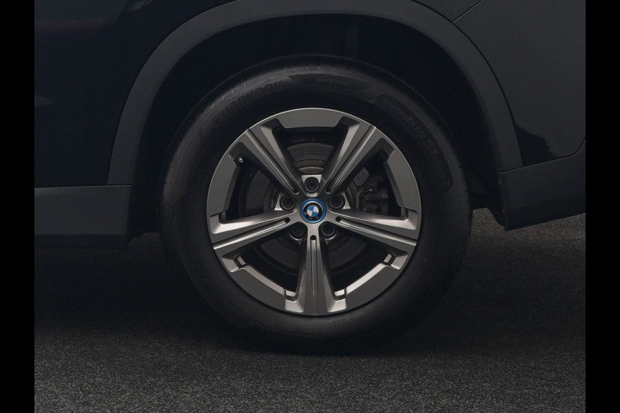BMW X1 xDrive25e PHEV 245pk Dealer O.H. | Camera | Widescreen Navi | Apple Carplay | Park Assist | LED Koplampen | Cruise Control | Navigatie | DAB | Shadow Line | Plug In Hybrid |