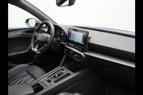 CUPRA Leon Sportstourer 1.4 e-Hybrid VZ Black Edition PHEV 245pk Dealer O.H. | Panodak | Adaptive Cruise | Camera | Lederen Sportstoelen Memory & Verwarmd | Sfeerverlichting | Stuur Verwarmd | Apple Carplay | Keyless | Blis | Navigatie | DAB | Plug In Hybrid |