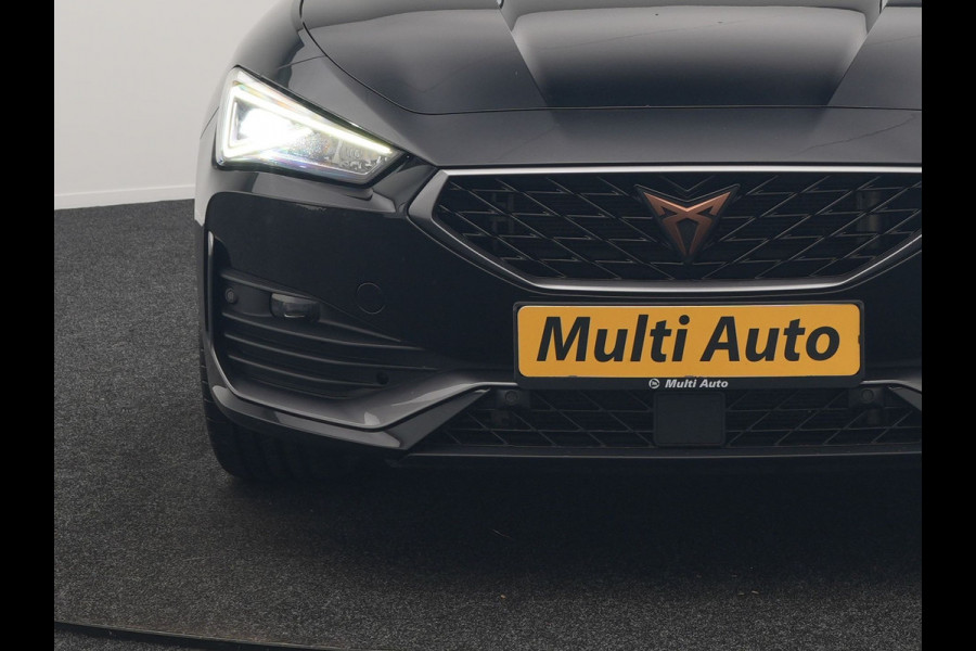 CUPRA Leon Sportstourer 1.4 e-Hybrid VZ Black Edition PHEV 245pk Dealer O.H. | Panodak | Adaptive Cruise | Camera | Lederen Sportstoelen Memory & Verwarmd | Sfeerverlichting | Stuur Verwarmd | Apple Carplay | Keyless | Blis | Navigatie | DAB | Plug In Hybrid |