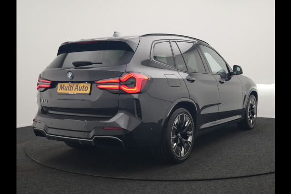 BMW iX3 M Sport High Executive 80 kWh 286pk SOH 95.2% Dealer O.H. | Panodak | Adaptive Cruise | Head Up | 360 Camera | Harman / Kardon | Lederen Sportstoelen Memory & Verwarmd | Keyless | Blis | Stuur Verwarmd | Sfeerverlichting | Apple Carplay | 20"L.M |