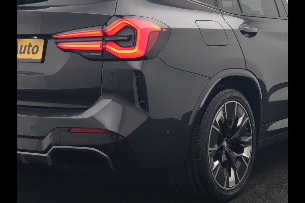 BMW iX3 M Sport High Executive 80 kWh 286pk SOH 95.2% Dealer O.H. | Panodak | Adaptive Cruise | Head Up | 360 Camera | Harman / Kardon | Lederen Sportstoelen Memory & Verwarmd | Keyless | Blis | Stuur Verwarmd | Sfeerverlichting | Apple Carplay | 20"L.M |