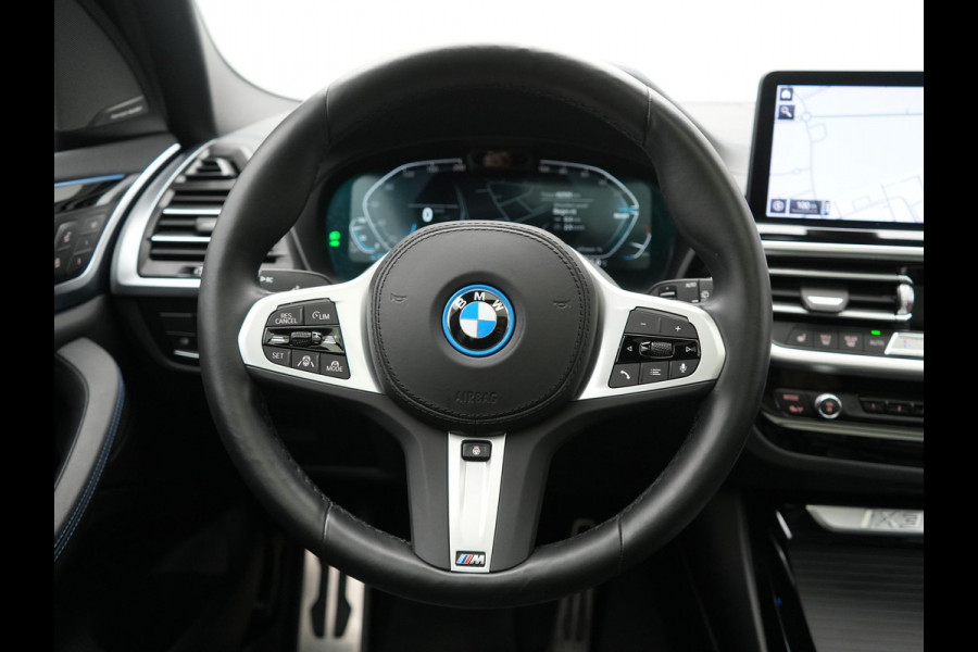 BMW iX3 M Sport High Executive 80 kWh 286pk SOH 95.2% Dealer O.H. | Panodak | Adaptive Cruise | Head Up | 360 Camera | Harman / Kardon | Lederen Sportstoelen Memory & Verwarmd | Keyless | Blis | Stuur Verwarmd | Sfeerverlichting | Apple Carplay | 20"L.M |