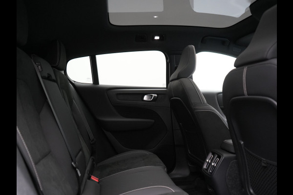 Volvo C40 Recharge Twin Plus 78 kWh 408pk Dealer O.H. | Panodak | Adaptive Cruise | Camera | Alcantara Sportstoelen Verwarmd | Google Assistent | Keyless | Blis | Stuur Verwarmd | Warmtepomp | Apple Carplay | DAB | 19"L.M |