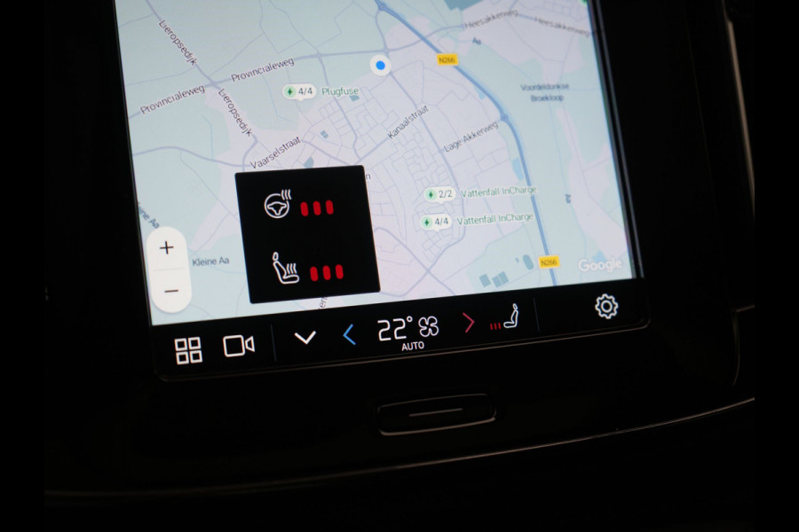 Volvo C40 Recharge Twin Plus 78 kWh 408pk Dealer O.H. | Panodak | Adaptive Cruise | Camera | Alcantara Sportstoelen Verwarmd | Google Assistent | Keyless | Blis | Stuur Verwarmd | Warmtepomp | Apple Carplay | DAB | 19"L.M |