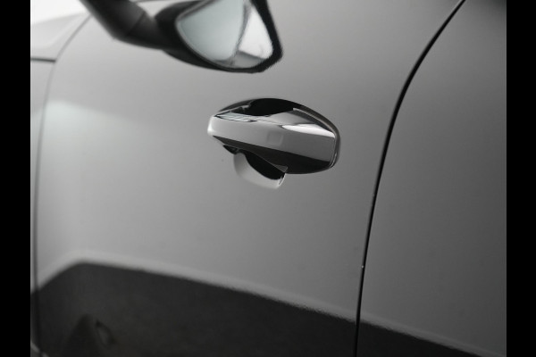Volvo C40 Recharge Twin Plus 78 kWh 408pk Dealer O.H. | Panodak | Adaptive Cruise | Camera | Alcantara Sportstoelen Verwarmd | Google Assistent | Keyless | Blis | Stuur Verwarmd | Warmtepomp | Apple Carplay | DAB | 19"L.M |